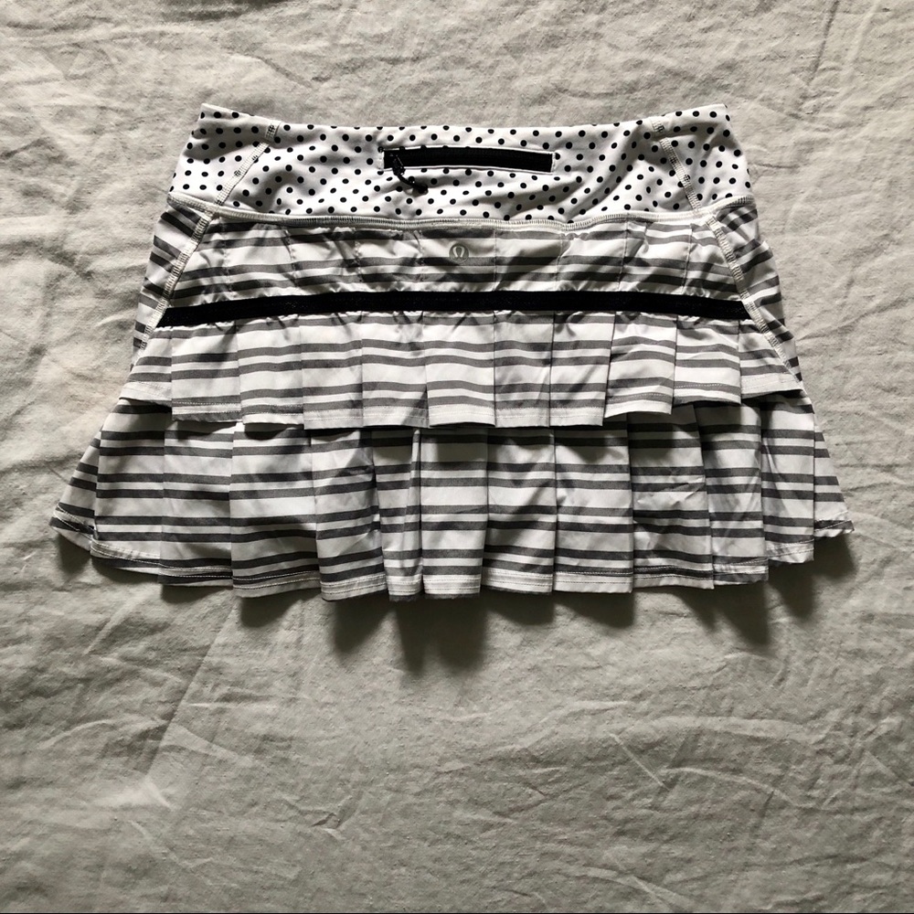 Lululemon running skirt size 4